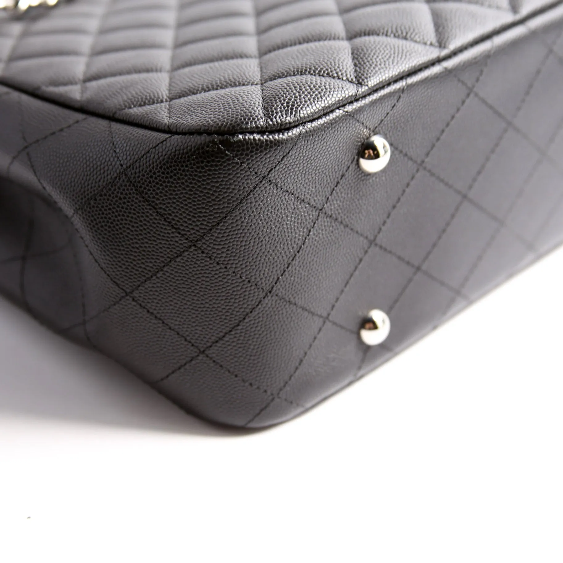CC Shopping Tote Large Caviar 25M Black